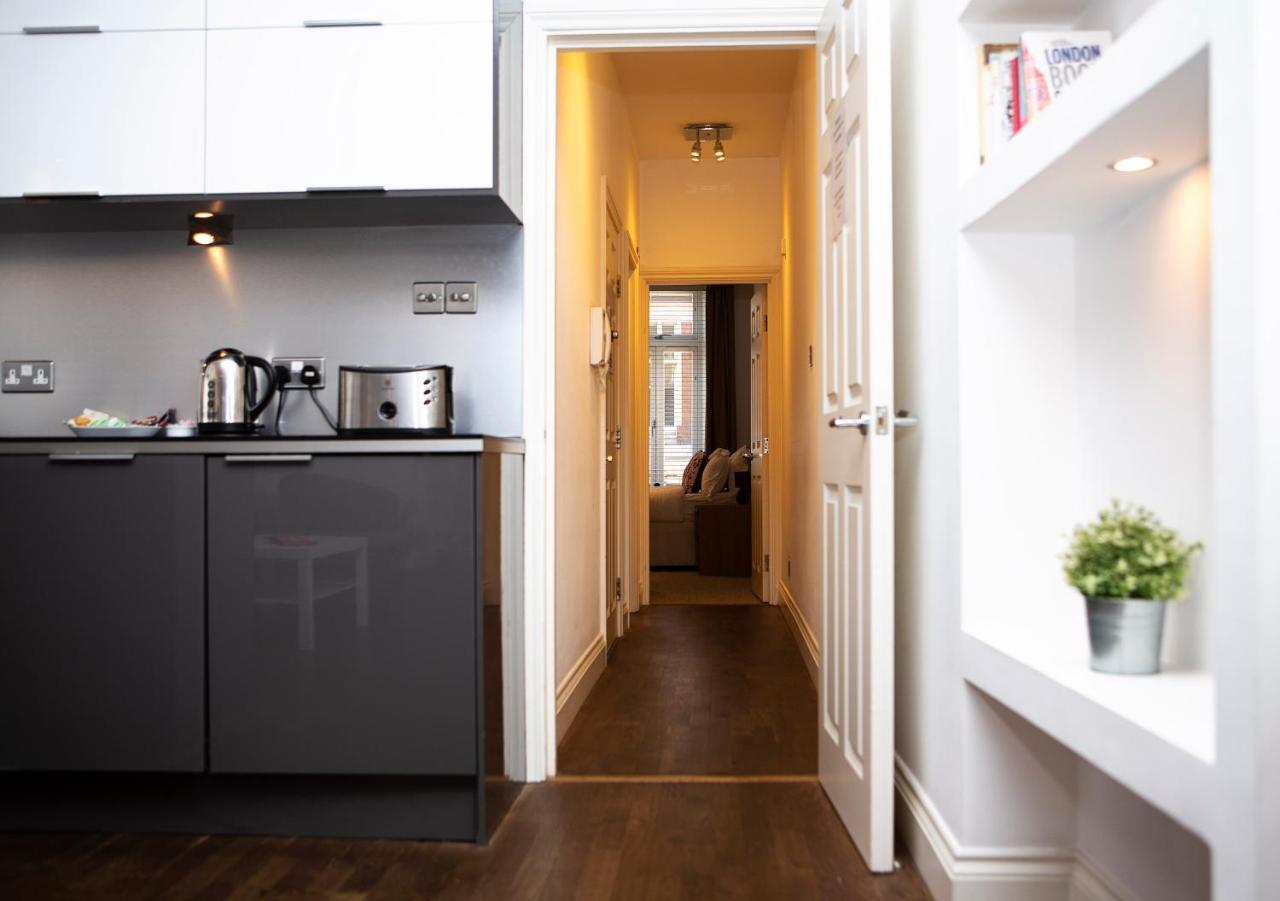 Apt 1, Trafalgar Square 1St Floor By Indigo Flats Londyn Zewnętrze zdjęcie
